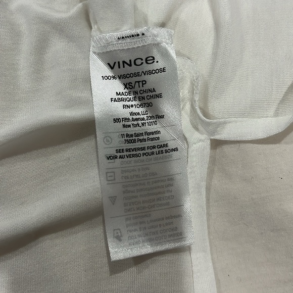 Vince 100% viscose white short sleeve top size XS - Picture 4 of 6